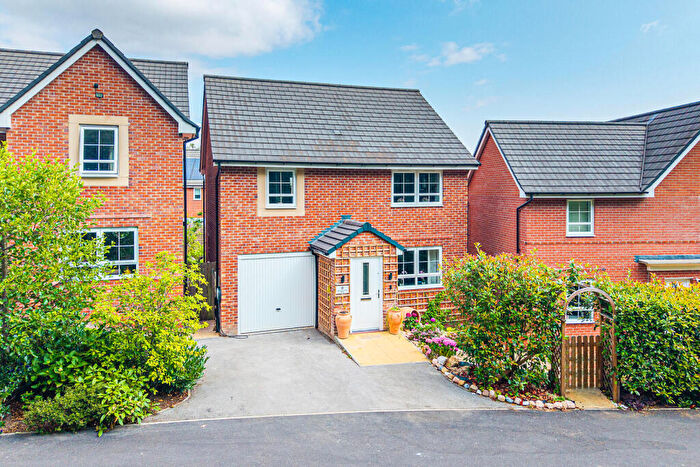 4 Bedroom Detached House For Sale In Woodland Rise, Millhouses, S7