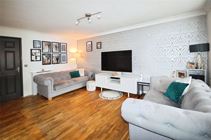 3 Bedroom End Terrace House For Sale In Blueberry Way, Woodville, Swadlincote, Derbyshire, DE11