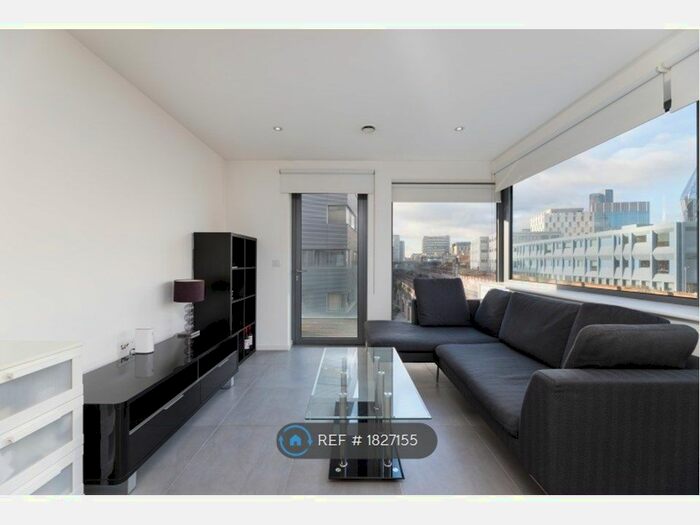 2 Bedroom Flat To Rent In Rosler Building, London, SE1