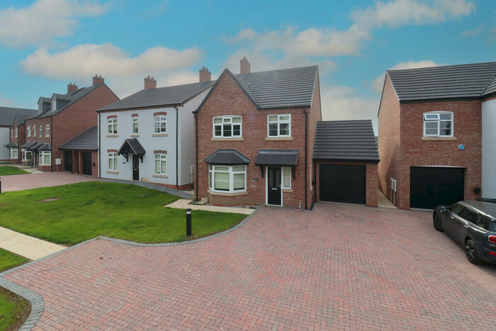 4 Bedroom Detached House To Rent In Lutterworth Road, LE8