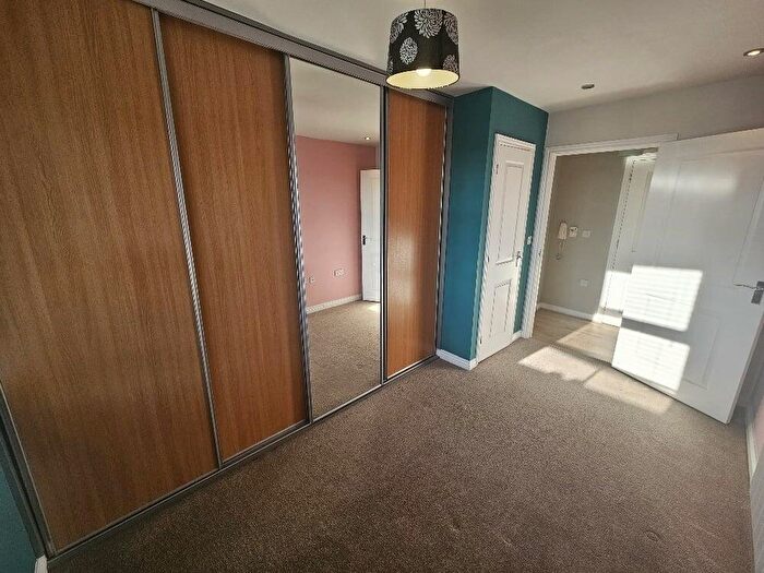 1 Bedroom Flat To Rent In Verney Road, OX16