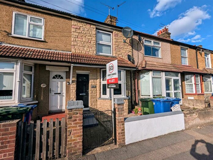 3 Bedroom Terraced House To Rent In Dock Road, Grays, RM17