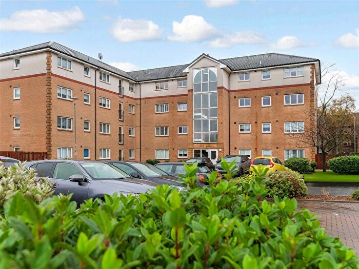 2 Bedroom Flat For Sale In Highgrove Court, Renfrew, Renfrewshire, PA4