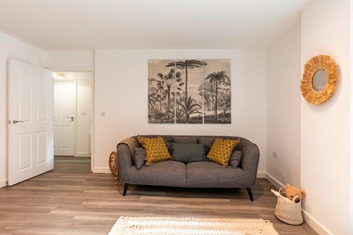 1 Bedroom Flat To Rent In Flat, Morville Street, Birmingham, B16