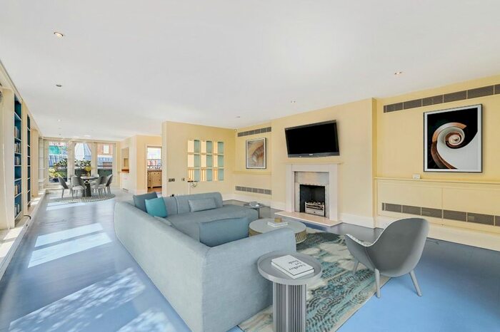 2 Bedroom Flat To Rent In Holbein Place, London, SW1W