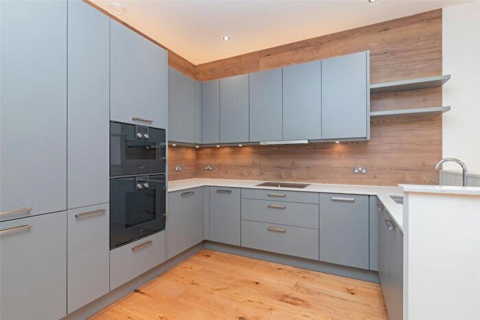 2 Bedroom Apartment To Rent In Park Quadrant, Glasgow, Glasgow City, G3