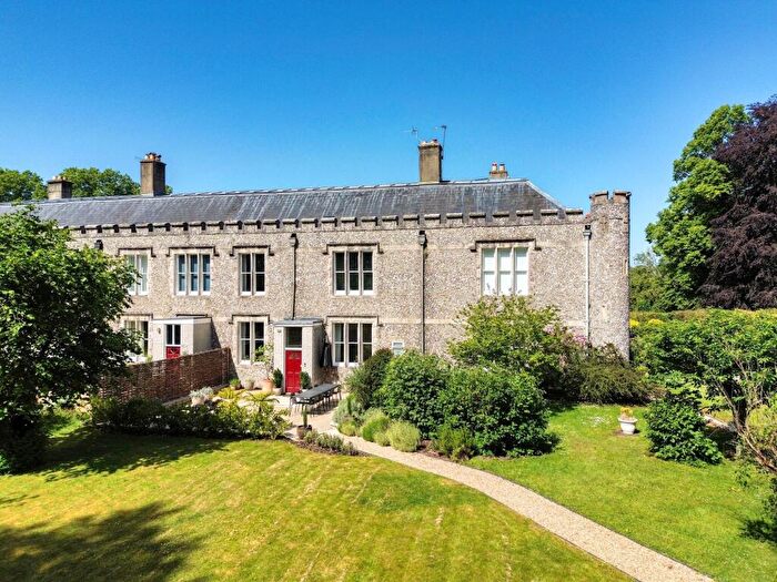 4 Bedroom Terraced House For Sale In The Towers, Soberton, SO32