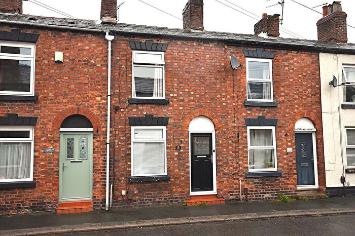 2 Bedroom Terraced House For Sale In Great King Street, Macclesfield, SK11