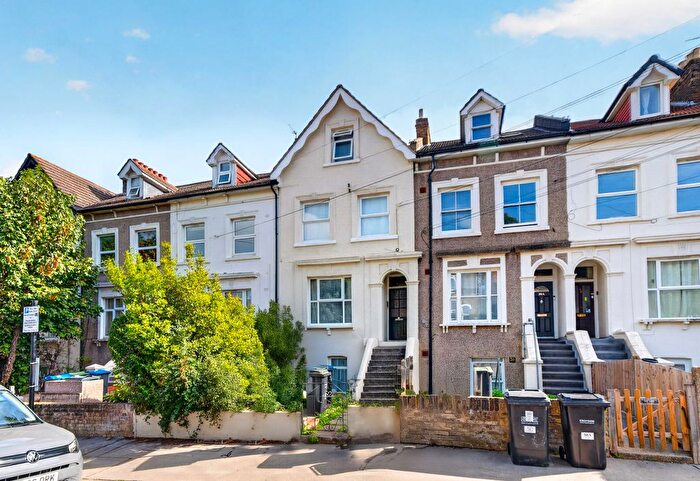 Studio For Sale In Clyde Road, Croydon, Greater London, CR0