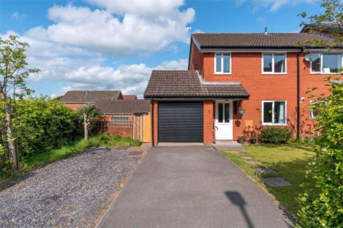 3 Bedroom End Of Terrace House For Sale In Colt Close, Colehill, Wimborne, Dorset, BH21