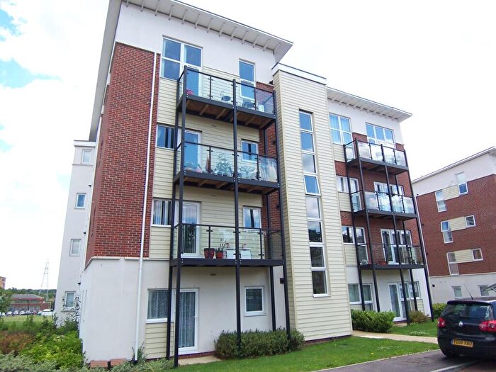 2 Bedroom Apartment To Rent In Leatherhead, KT22