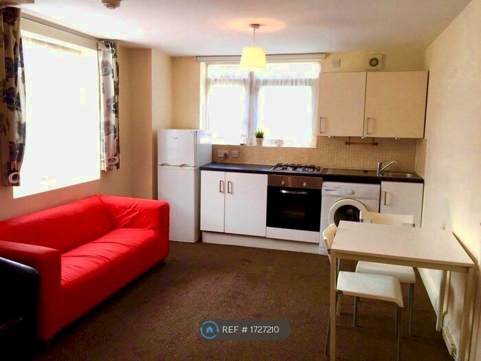 1 Bedroom Flat To Rent In Golders Green, London, NW11