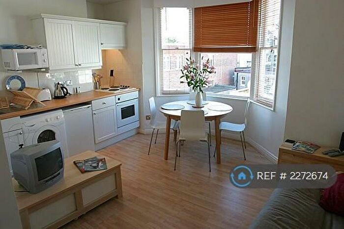 1 Bedroom Flat To Rent In Steyne Mansions, Brighton, BN2
