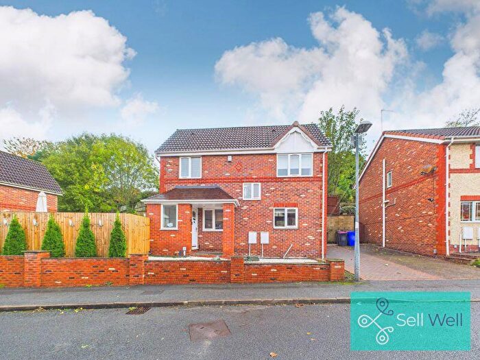 3 Bedroom Detached House For Sale In Border Brook Lane, Worsley, Manchester, M28