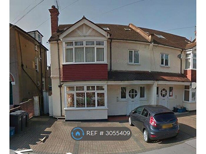 Studio To Rent In Heathfield Road, South Croydon, CR0