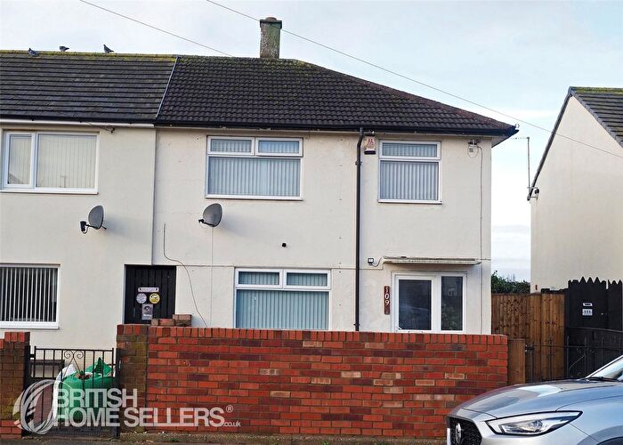 3 Bedroom Semi Detached House For Sale In Carnforth Crescent, Grimsby, Lincolnshire, DN34