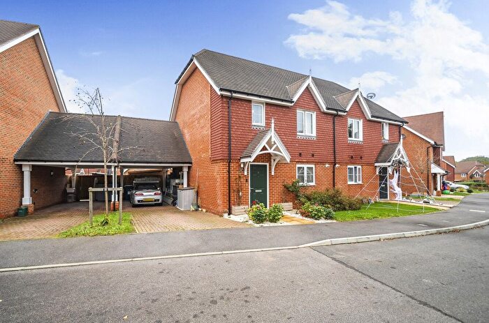 3 Bedroom Semi-Detached House For Sale In Weyburn Lane, Elstead, Godalming, GU8