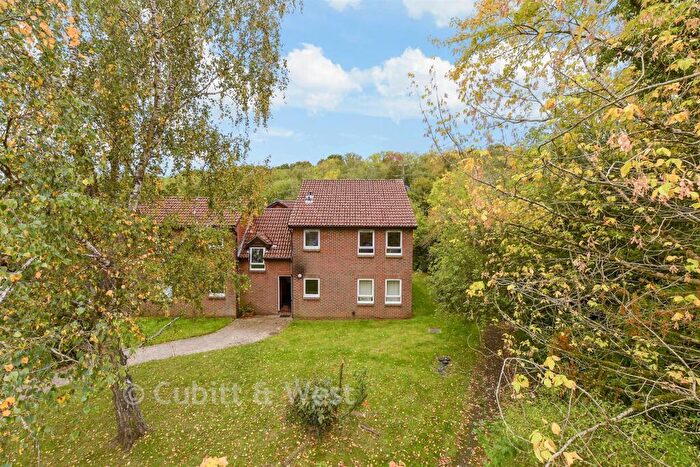 Studio For Sale In Holmesdale Road, North Holmwood, Dorking, Surrey, RH5
