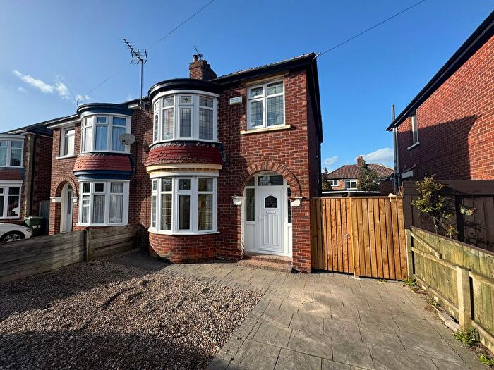 3 Bedroom Semi-Detached House To Rent In Lanehouse Road, Thornaby, Stockton-On-Tees, TS17