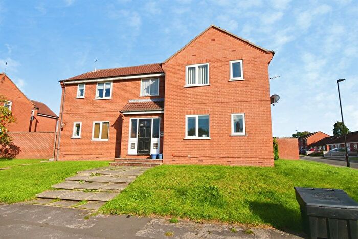 2 Bedroom Flat For Sale In Ryecroft, Strensall, York, YO32