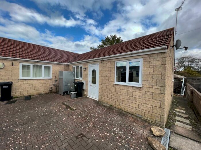 2 Bedroom Bungalow To Rent In Paulton, Near Bristol, BS39