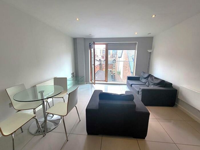 3 Bedroom Apartment To Rent In Apt . :: Ice Plant, M4