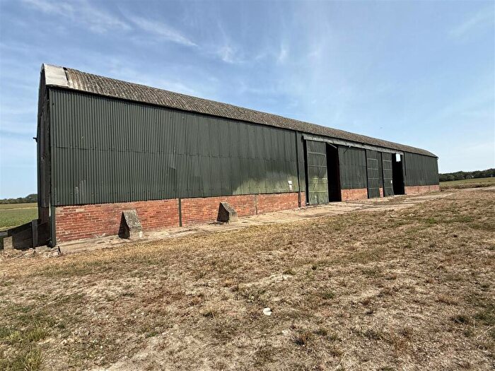 Barn Conversion For Sale In Gulham Lane, North Gulham, Market Rasen, LN7