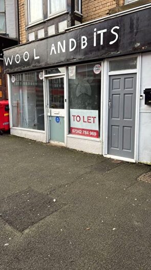 Semi-detached Bungalow To Rent In Abergele Road, Colwyn Bay, LL29