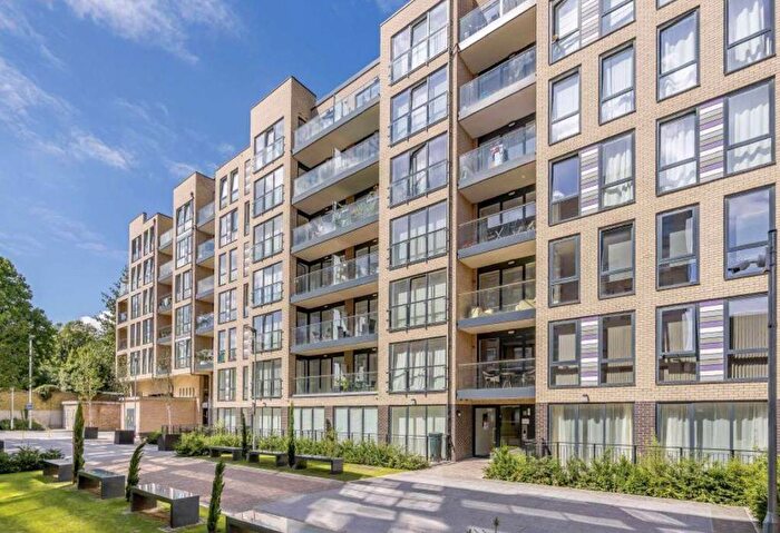 1 Bedroom Flat To Rent In Grove Place, London, SE9