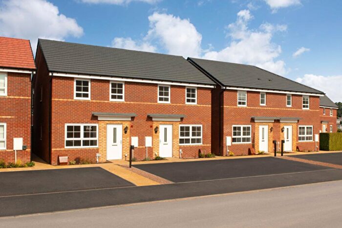 3 Bedroom End Of Terrace House For Sale In Stratford Drive Overstone, NN6