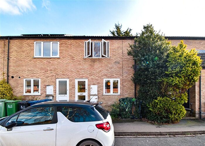 3 Bedroom Terraced House For Sale In Moss Bank, Chesterton, Cambridge, CB4
