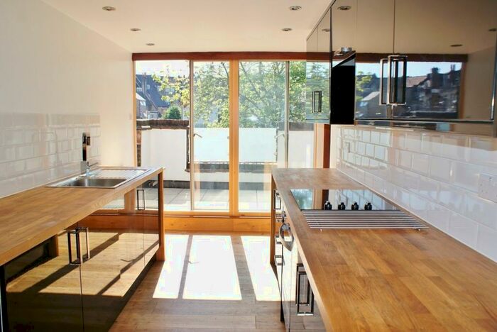 1 Bedroom Flat To Rent In Accommodation Road, Golders Green, NW11