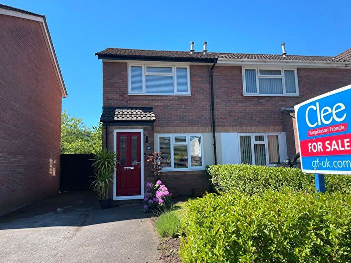 2 Bedroom End Of Terrace House For Sale In Gwaun Afan, Cwmavon, Port Talbot, Neath Port Talbot., SA12
