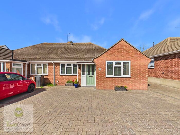2 Bedroom Semi-Detached Bungalow For Sale In Killick Road, Hoo St. Werburgh, Rochester, ME3