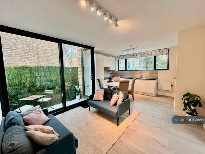 1 Bedroom Bungalow To Rent In Tufnell Park Road, London, N7