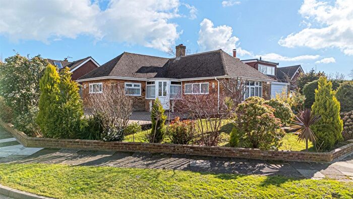 2 Bedroom Detached Bungalow For Sale In Lancing Close, Hastings, TN34