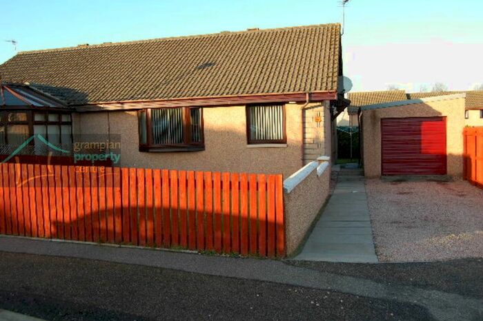 2 Bedroom Semi-Detached Bungalow To Rent In Springfield Drive, Elgin, Morayshire, IV30