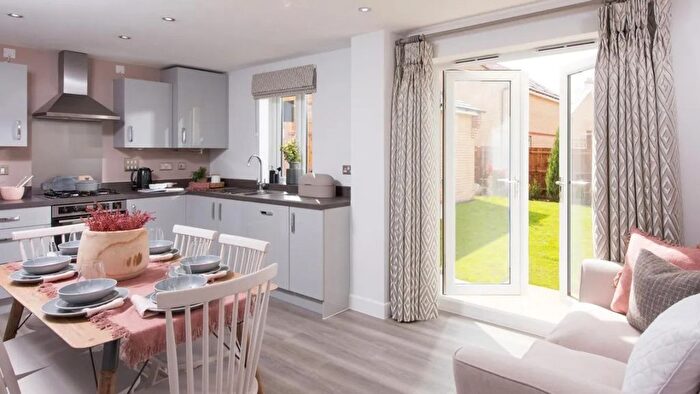 3 Bedroom Semi-Detached House For Sale In Amies Avenue, Pershore, WR10