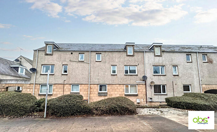 2 Bedroom Maisonette For Sale In South Street, Elgin, IV30