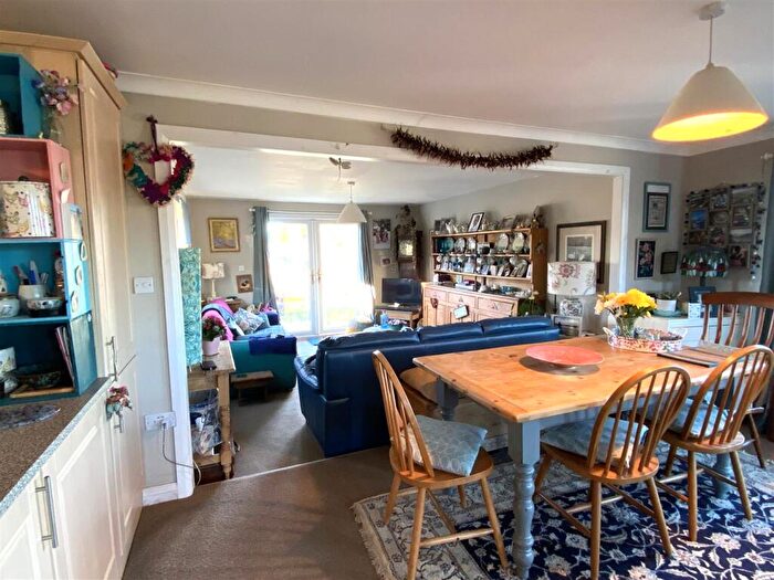2 Bedroom Chalet For Sale In Tedstone Wafre, Bromyard, HR7