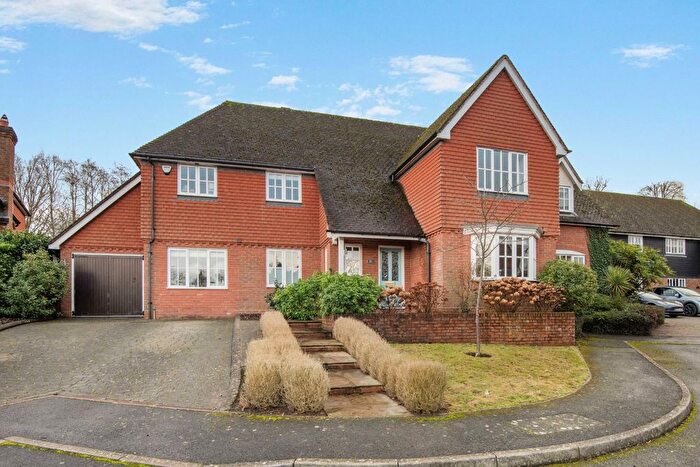 4 Bedroom Detached House For Sale In Durlings Orchard, Ightham, Sevenoaks, Kent, TN15