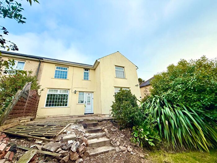 3 Bedroom Semi-Detached House For Sale In Channel View, Penygarn, Pontypool, NP4