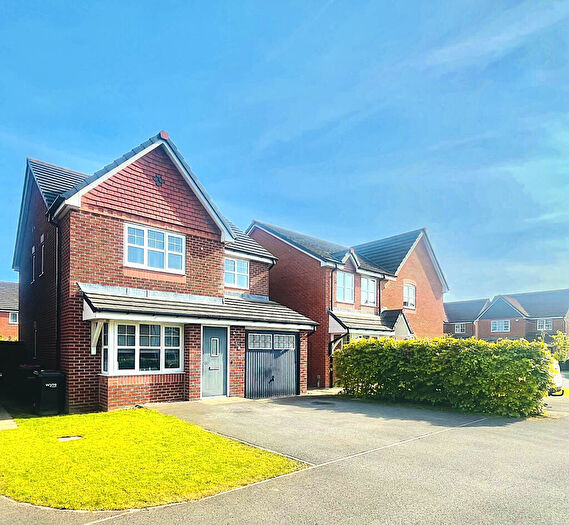 4 Bedroom Detached House For Sale In Lapwing Close, Claughton On Brock, Lancashire, PR3