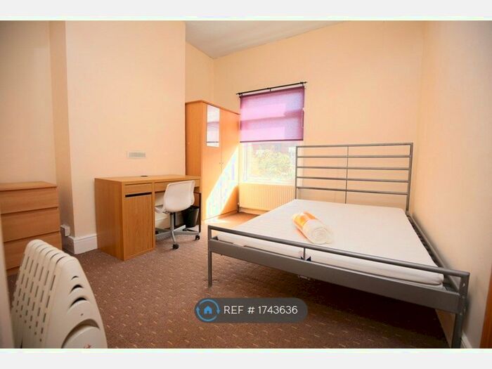 3 Bedroom Terraced House To Rent In Colchester Street, Coventry, CV1