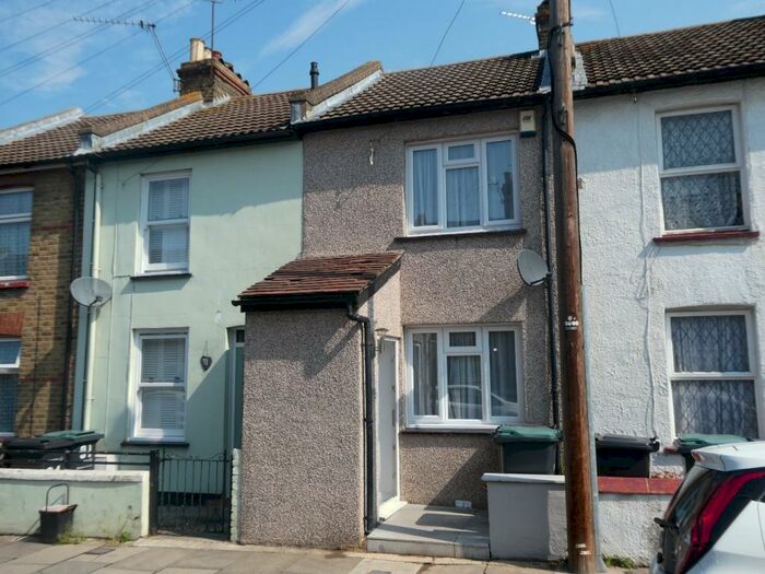 2 Bedroom Terraced House To Rent In Nelson Road, Northfleet, Gravesend, Kent, DA11