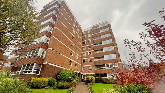 2 Bedroom Flat To Rent In Greenacres, Preston Park Avenue, Brighton, East Sussex, BN1