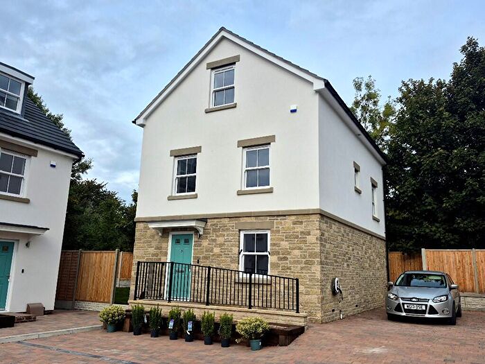 5 Bedroom Detached House For Sale In Paddock Close, Shaftesbury, Dorset, SP7