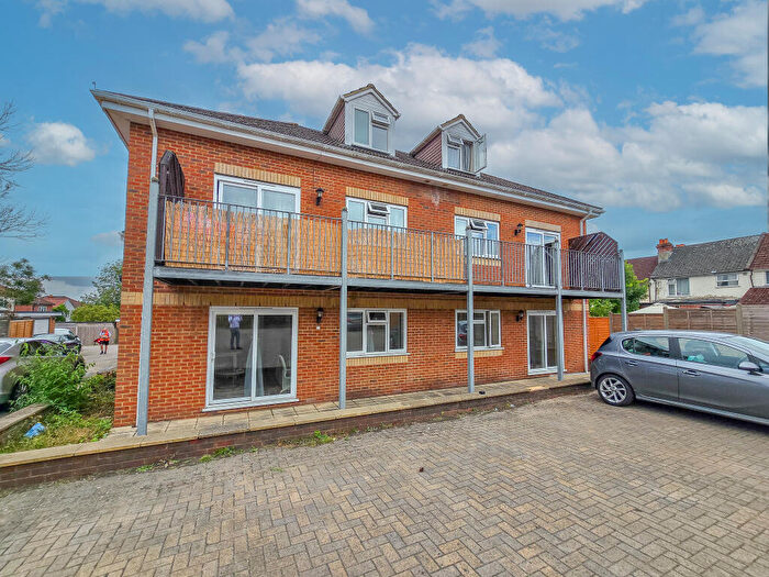 1 Bedroom Flat To Rent In Harrison Road, Swaythling, SO17