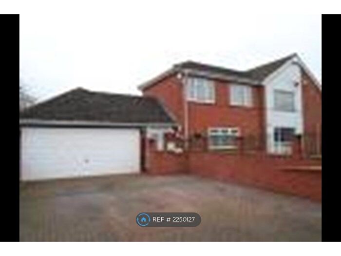 2 Bedroom Maisonette To Rent In Hundred Acre Road, Sutton Coldfield, B74