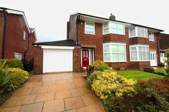 3 Bedroom Semi-Detached House To Rent In Wilson Fold Avenue, Lostock, Bolton, BL6